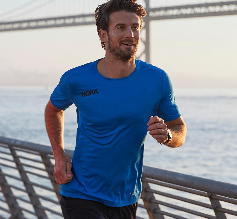 Top Hoka One One Hombre - Performance Short Sleeve - Azules - AKQ102396